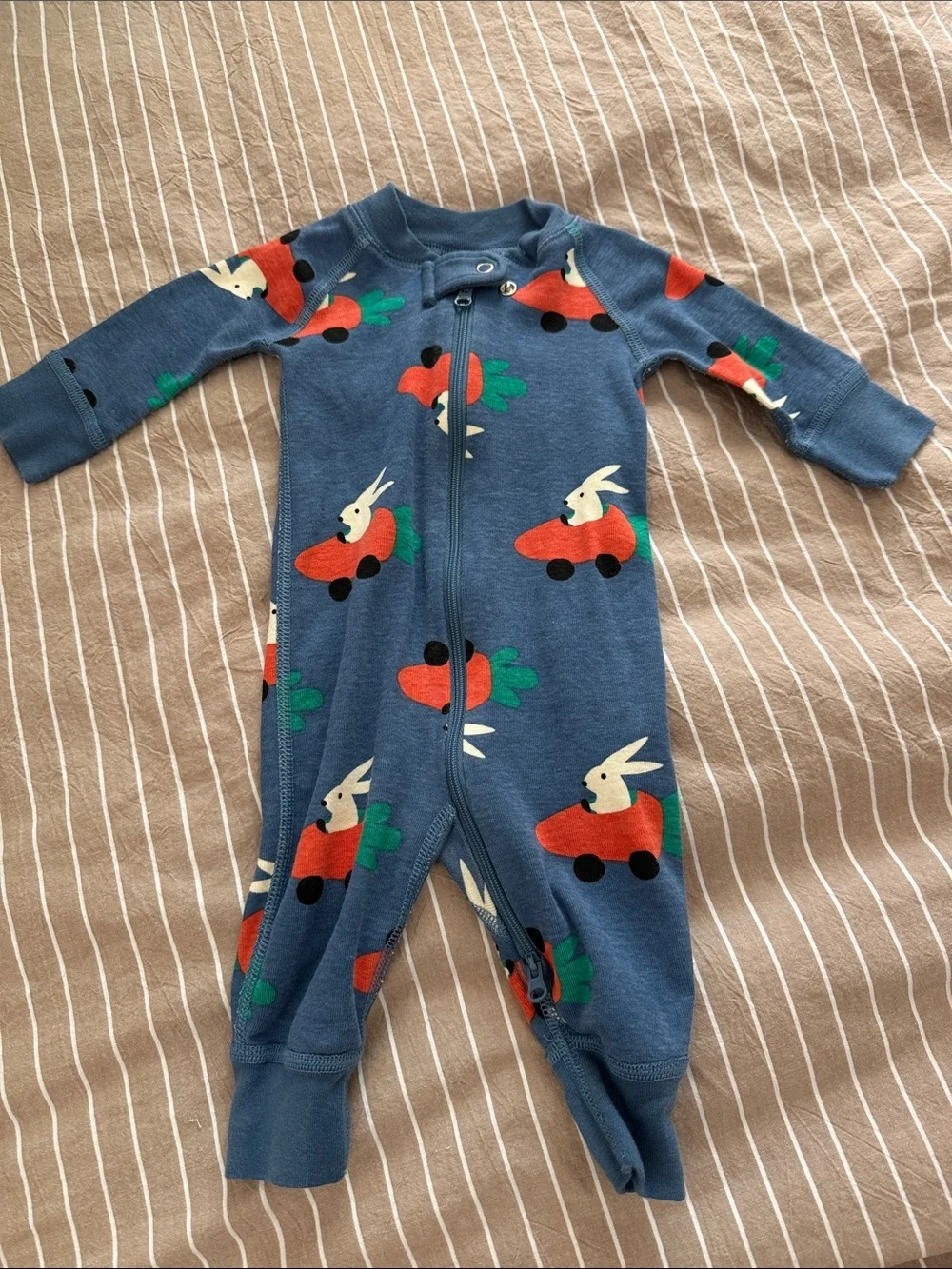 Hanna Andersson Blue Bunny Car Print Footed One-Piece
